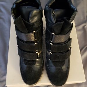 BCBG Sneaker Wedges Size 9 Black Cute Style